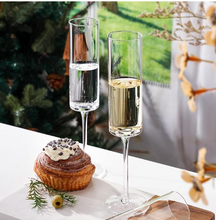 Load image into Gallery viewer, Edge square Champagne Flutes - Set of 2