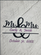Load image into Gallery viewer, Wedding Mr & Mrs Antique Throw
