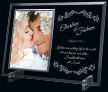 Load image into Gallery viewer, Personalized beveled glass photo frame with silver trim – Wedding gift made in Canada