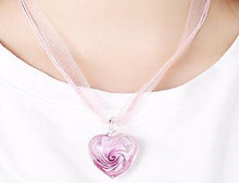 Load image into Gallery viewer, Beautiful murano glass heart with flowers necklace