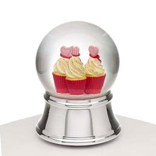 Load image into Gallery viewer, Musical Water Globe - Mom and Cupcakes