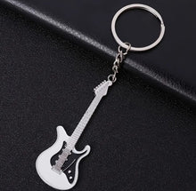 Load image into Gallery viewer, Guitar keychain- White
