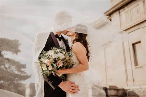Buy Wedding and Anniversary Engraved Gifts in Canada