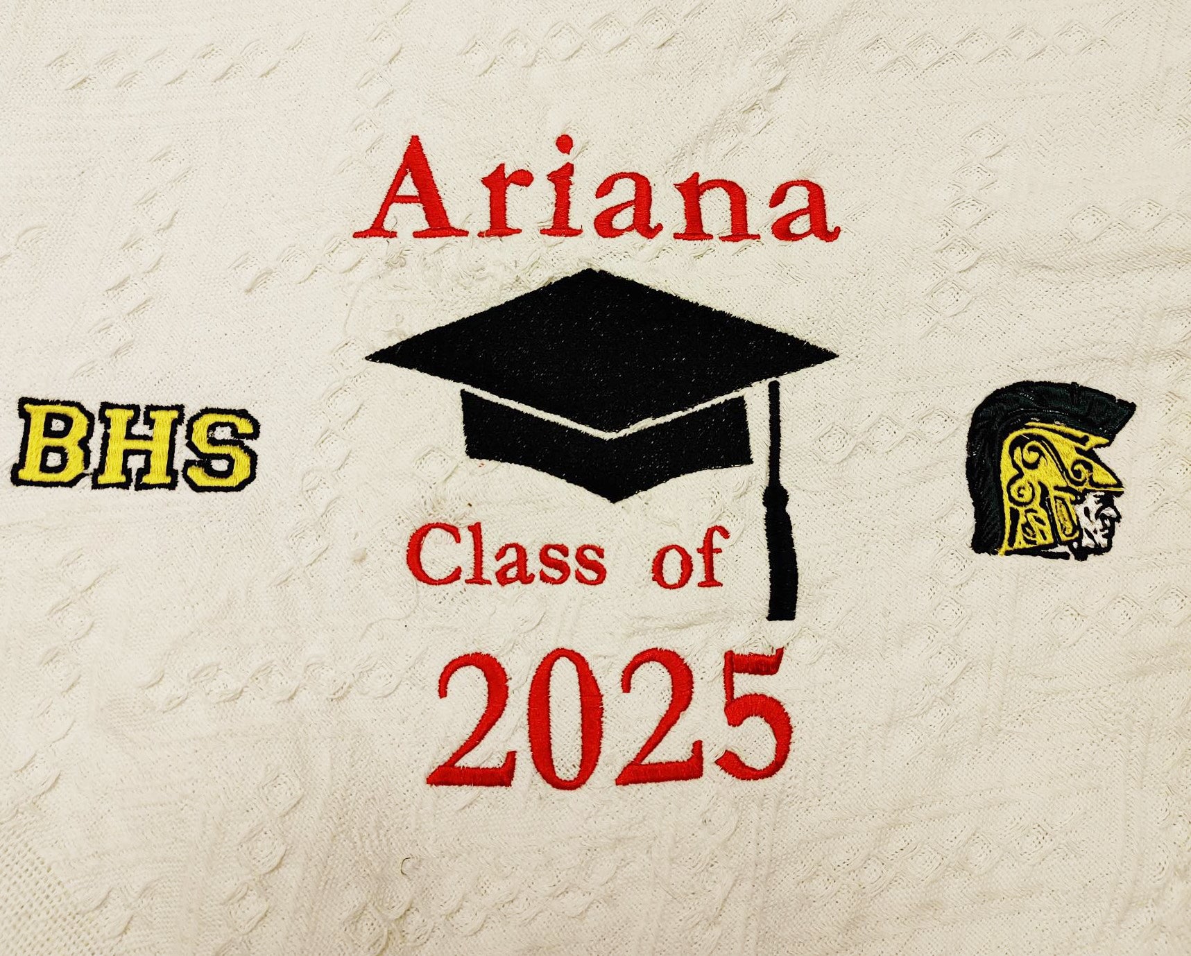 Graduation Color Throw Customized Graduation Throw – Unique Gift in Canada – Engraving Reimagined