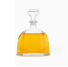 Load image into Gallery viewer, European Wide Bottom Decanter
