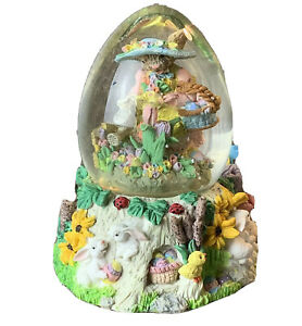 Easter Parade water globe