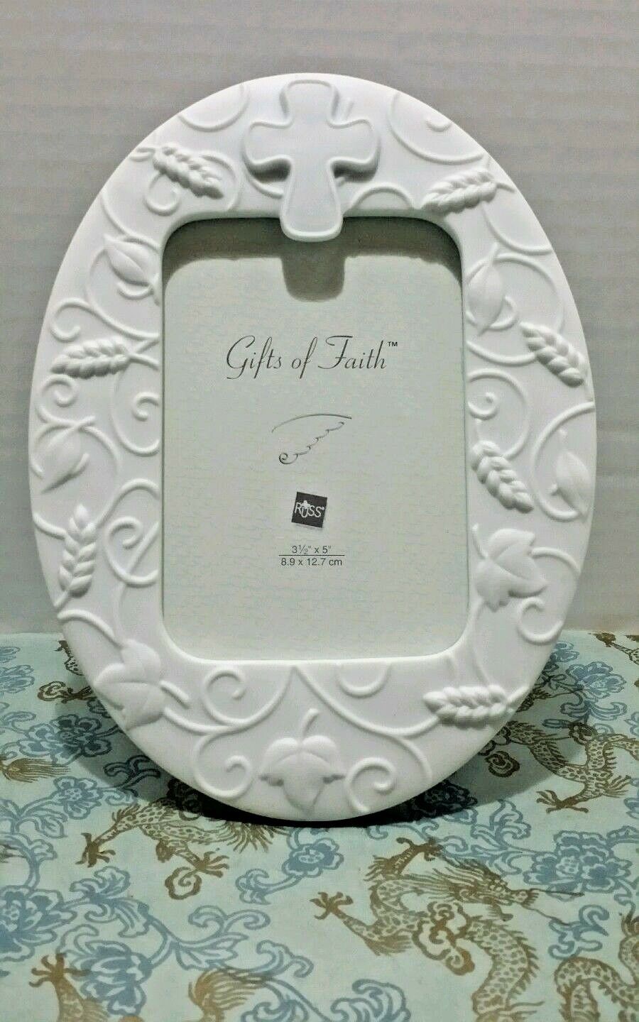 Gifts of Faith Oval Picture Frame