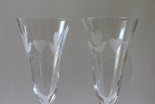 Load image into Gallery viewer, Love Birds Champagne Etched Flutes Set of 2
