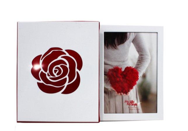 Red Rose Detail wedding photo frame and Album | Online roses in Canada | Gift store in Canada | Gift store in Winnipeg