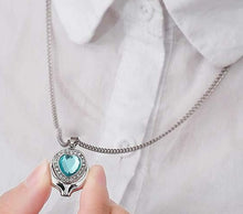 Load image into Gallery viewer, heart and hand ash pendant 
