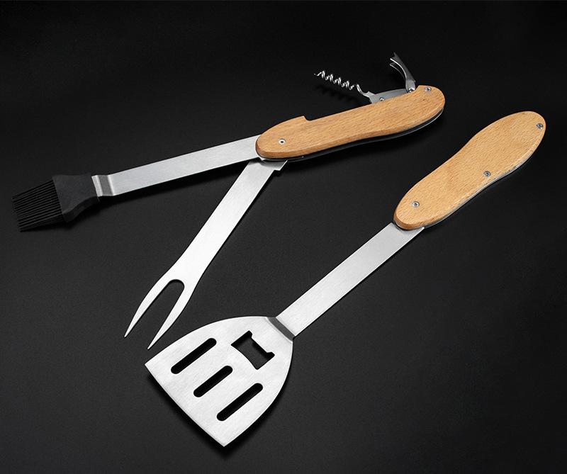 Personalized gifts Canada – front view of stainless steel BBQ tools set