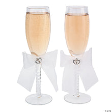 Load image into Gallery viewer, Wedding Toast glasses | Wedding Gifts in Calgary | Buy gifts from Engraving Reimagined | Gift store in Canada | Online gift store in Canada | Gift store in Calgary | Online gifts store in Calgary | Wedding gifts in Canada | Wedding gifts in Calgary
